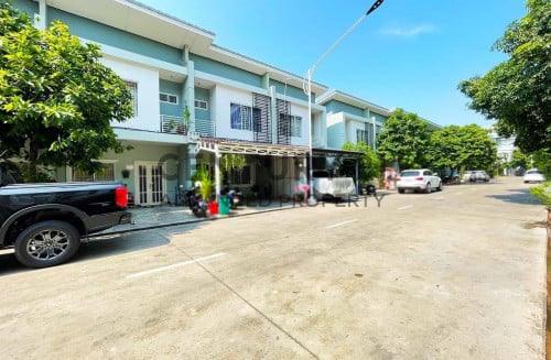 លក់វីឡាកូន-ផ្ទះល្វែង ប៉េងហួតបឹងស្នោ-បឹងទំពុន