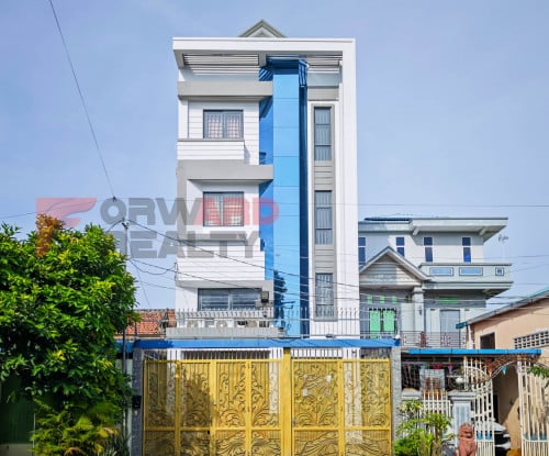 🏡 Spacious 15-Bedroom Building for Rent – Krong Takhmao Area .
