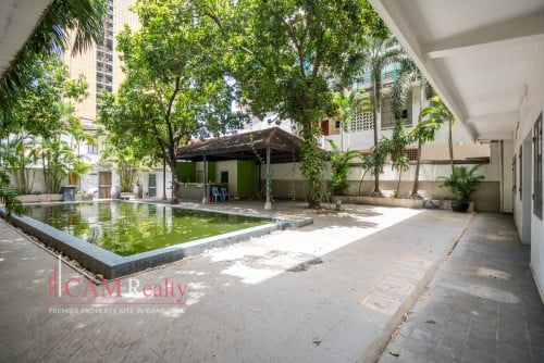 20 Room Boutique Hotel For Rent in Chakto Mukh