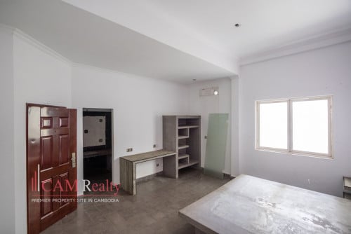 20 Room Boutique Hotel For Rent in Chakto Mukh