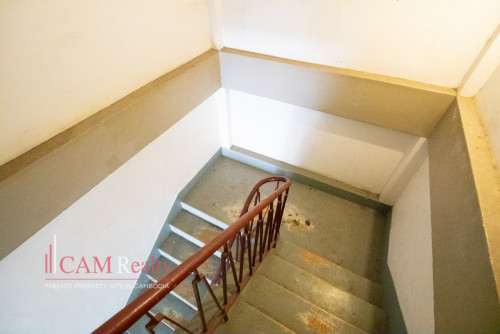 20 Room Boutique Hotel For Rent in Chakto Mukh
