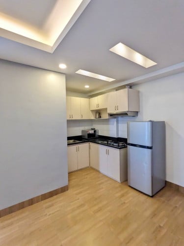 Condo L Boeung Trobaek For Rent 240$