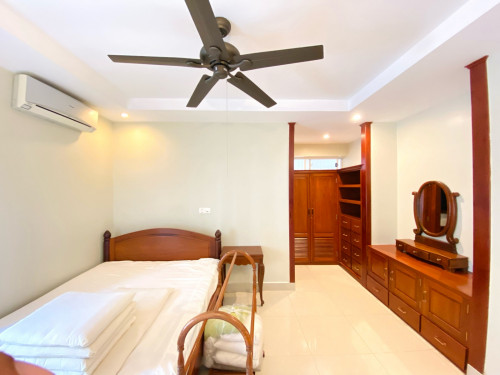 Villa For Rent near Aeon and Naga In Bassac Garden City