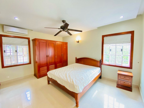 Villa For Rent near Aeon and Naga In Bassac Garden City