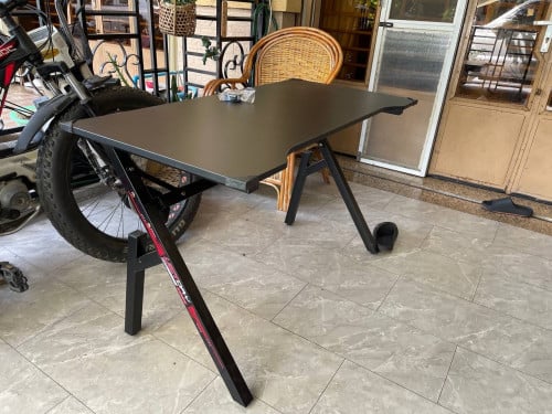 តុ ការិយាល័យឬតុហ្គេម