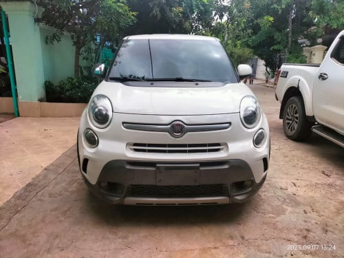 រថយន្តTYR EXPRESS FIAT 500L ឡានស្អាតអត់មានបុកប៉ះទេ