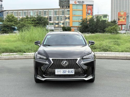 Lexus NX200T Full option