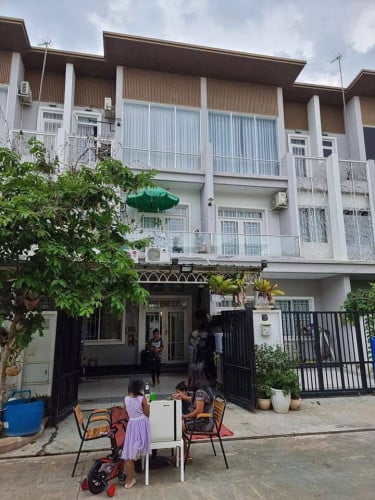 ផ្ទះលក់បន្ទាន់ក្រោមតម្លៃទីផ្សារខ្លាំង