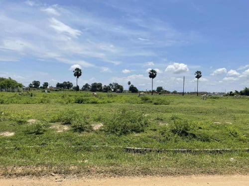 ដីលក់ម្ចាស់ផ្ទាល់