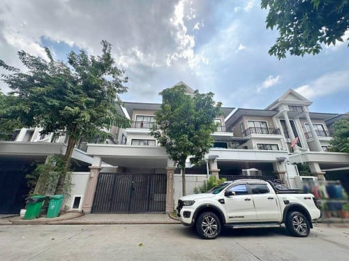 វីឡាភ្លោះ​A សម្រាប់លក់ | Twin Villa For SALE