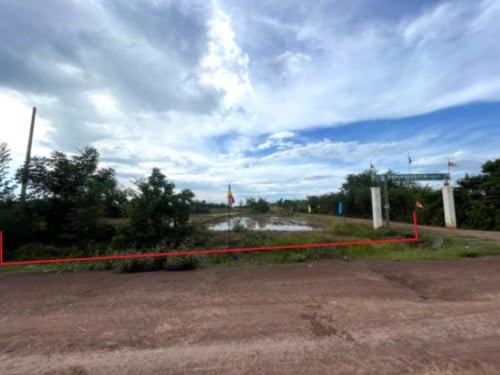 🏦Land for Urgent Sale Negotiable, ABA Loan Available.