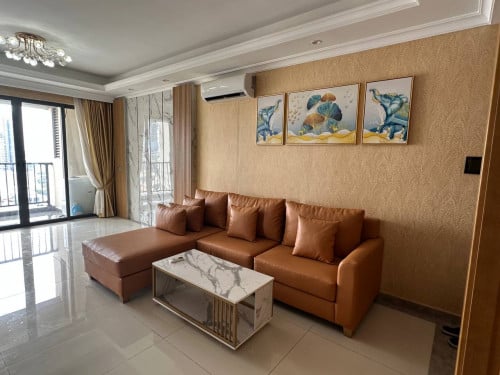 2Bedrooms | 2Bathrooms | R &F Condo
