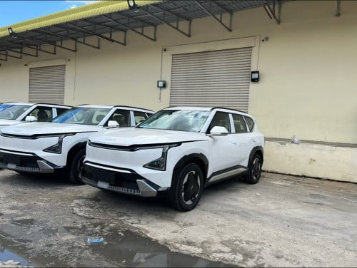 KIA EV5 720km Wave option ទើបមកដល់ស្តុកថ្មីៗ🌟