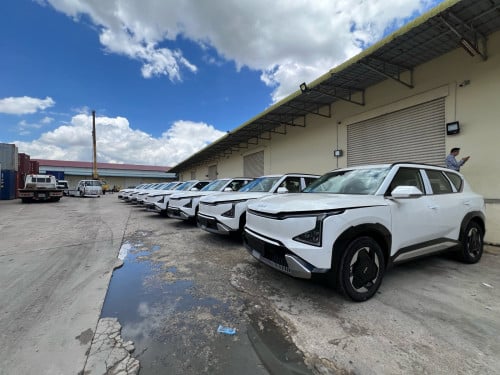 KIA EV5 720km Wave option ទើបមកដល់ស្តុកថ្មីៗ🌟