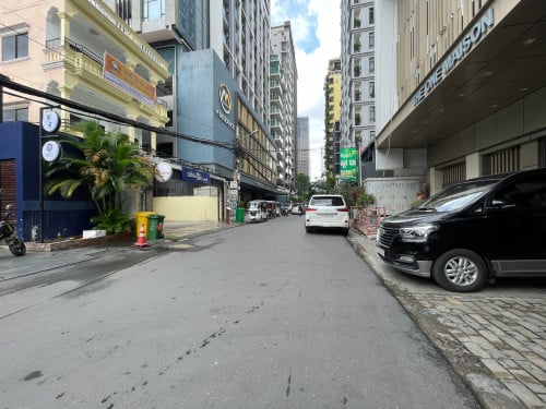 Land for Sale in Prime Location Bkk1 Below Market Price