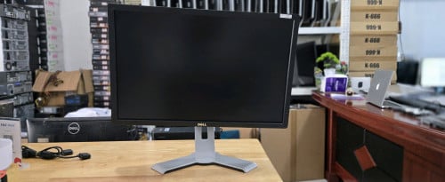 Monitor Dell 2412M 24inch Full HD 1ទឹកមកពីជប៉ុន