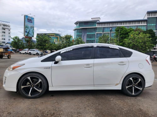 Prius010op2លក់ដូរសារី