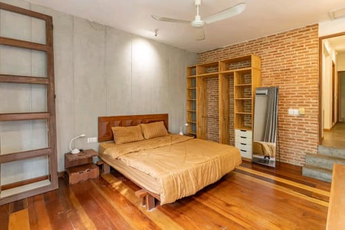 RENOVATED TWO BEDROOM FOR RENT-DAUN PENH 🍀