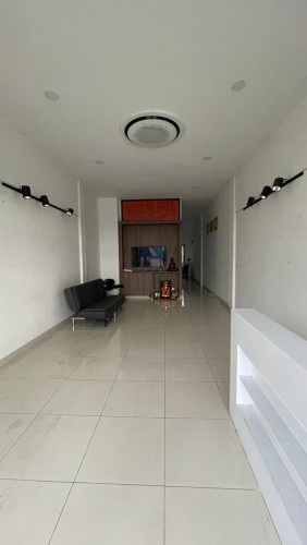 Shop House សម្រាប់ជួល/ 🏡别墅 出租• ទីតាំង បុរី ជីប ម៉ុង លែន ព្រៃសរ ផ្លូវក្រវាត់ក្រុងទី2