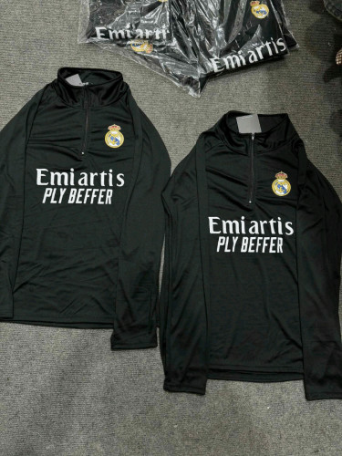 អាវដៃវែង