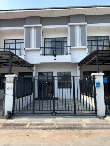 ផ្ទះសម្រាប់ជួល