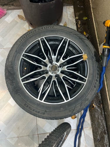យ៉ាន់និងសំបក 185/60r15 រង្វង់15 តាកេ4 morning Corolla belta