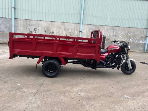 កង់បីលក់នៅថ្មីកង់ឌុបកំលាំង250ccនៅក្រដាស់ពន្ធ