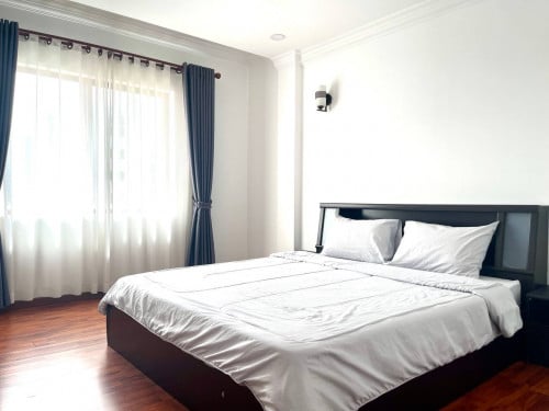 Prime BKK1 1-Bedroom – Cozy, Safe, and Stylish