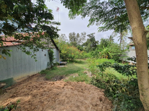 ๐ฆHouse Available for Urgent Sale at a Special Price (Negotiable).