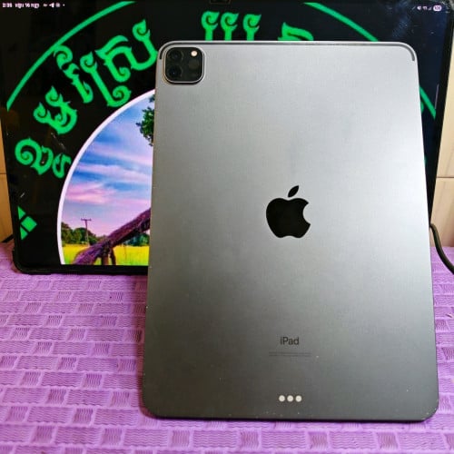 iPad Pro 11" 2020 256G/ZP/ថ្ម85%/ស្នំស៊ីន(វ៉ៃដូរបាន)