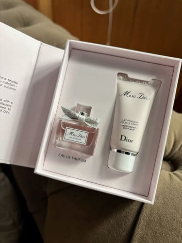 Miss Dior perfume gift set original