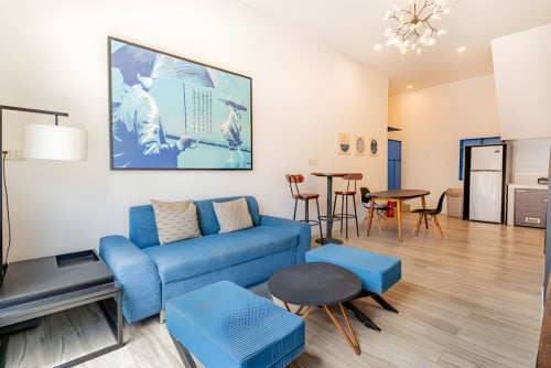 Renovated Duplex 2 Bedroom Apartment For Rent - Wat Phnom, Phnom Penh