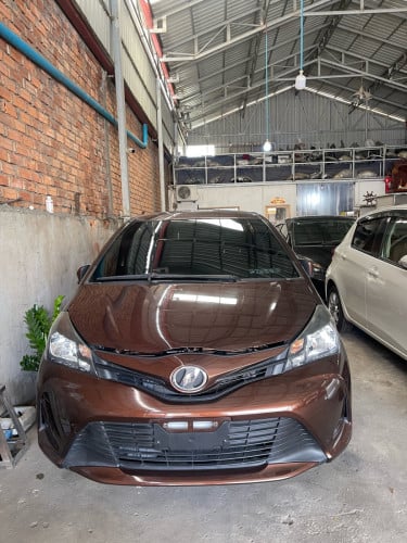 Toyota Vitz 2015 ស្មាតឃី