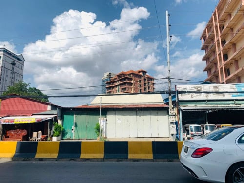 ផ្ទះសម្រាប់ជួល ផ្លូវ៥៩៨