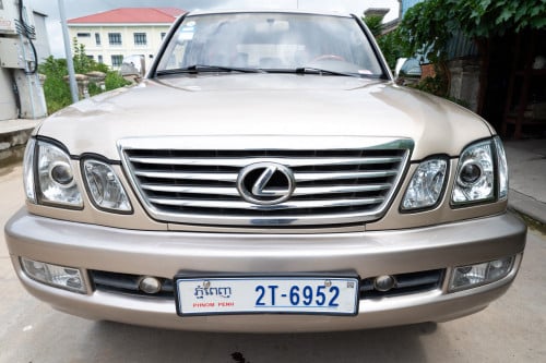 រថយន្តLexus LX470ឆ្នាំ99ពណ៍មាលឡានស្អាតលក់ប្រញាប់