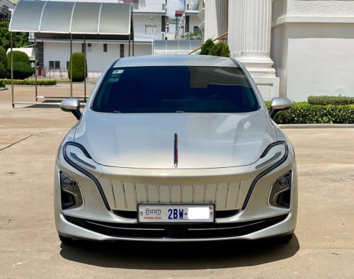 ⚜️HongqiE-QM5 022រថយន្តអគ្គីសនី🔋ទឹកថ្នាំសុីនមួយជុំប្រេីតិច20000គីឡូ optionទំនេីប