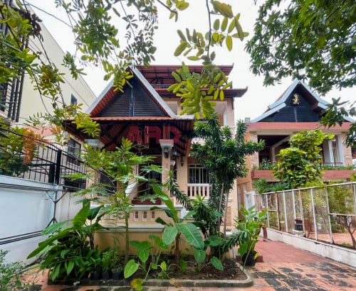 🏡 4 Bedrooms Villa available for Rent- Chroy Changva Area