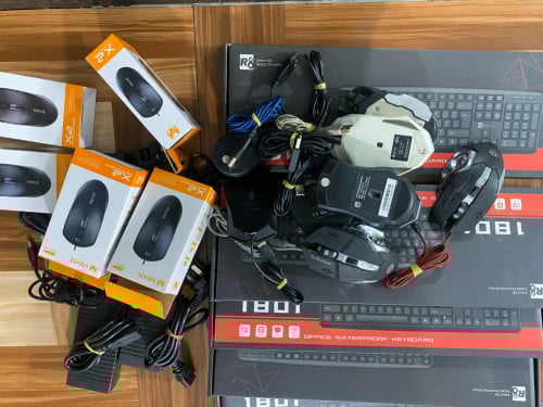 Keyboard, Mouse, Mouse pad