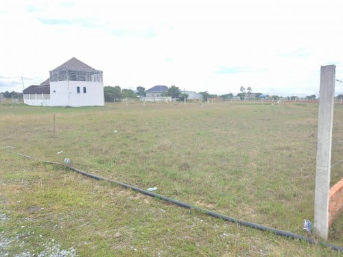 Land Size: 15m x 20m