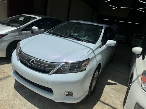 Lexus Hs250h រំលស់មុន6000$