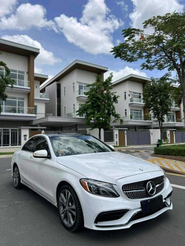 MECERDES C300 2015 Option 4Matic