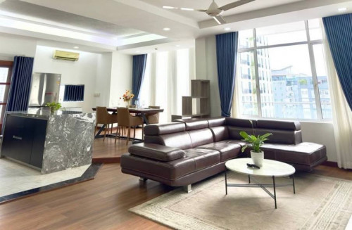 PREMIUM THREE BEDROOM FOR RENT-BKK1 ๐