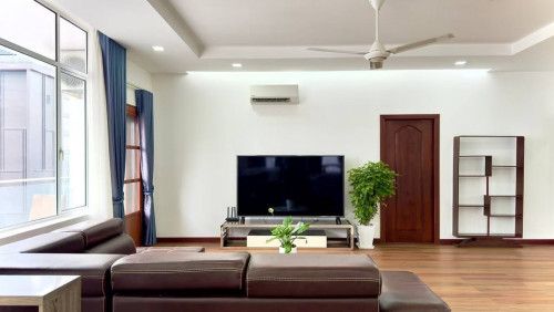 PREMIUM THREE BEDROOM FOR RENT-BKK1 ๐