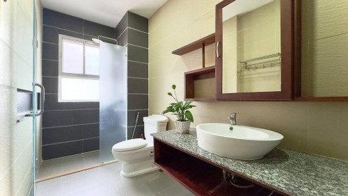 PREMIUM THREE BEDROOM FOR RENT-BKK1 ๐