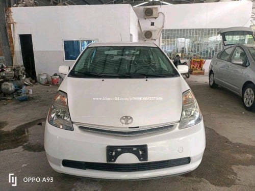 prius08hfullឡានក្រដាស់ពន្នខ្ចៅខ្ចង់ថ្មីអត់បុកអត់ប៉ះអត់ច្តេះឡានរៀបចំរួចហើយ