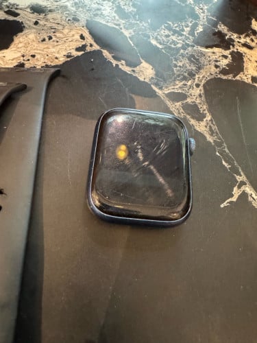 Sell Iwatch Series 7 45MM  90%