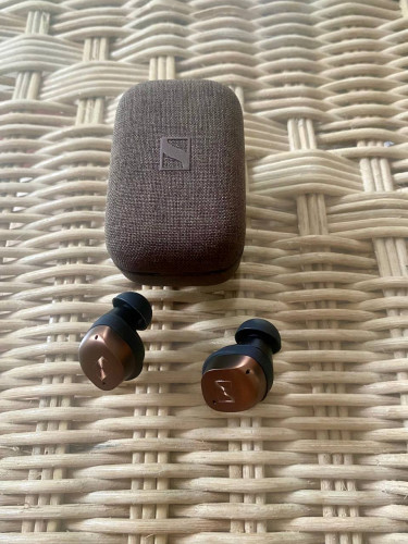 Sennheiser Momentum True Wireless 4 โ Like New (1 Week Only)