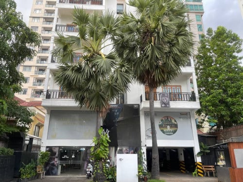 Shop for rent in BKK1_ $1800/month