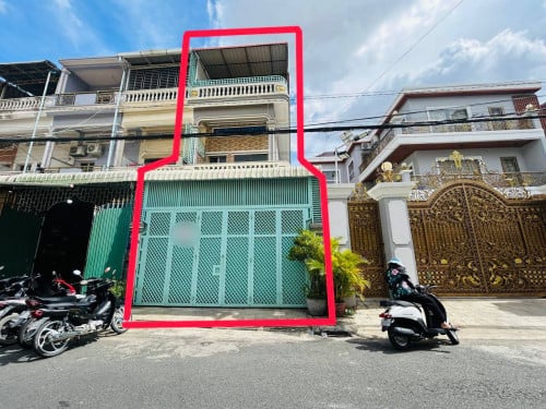 Urgent Flat for Sale | in BKK3 – Prime City Location