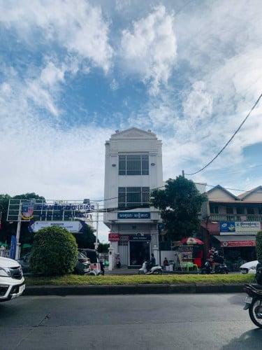 ផ្ទះសម្រាប់ជួលនៅជិតច្រមុះជ្រូកស្ទឹងមានជ័យ